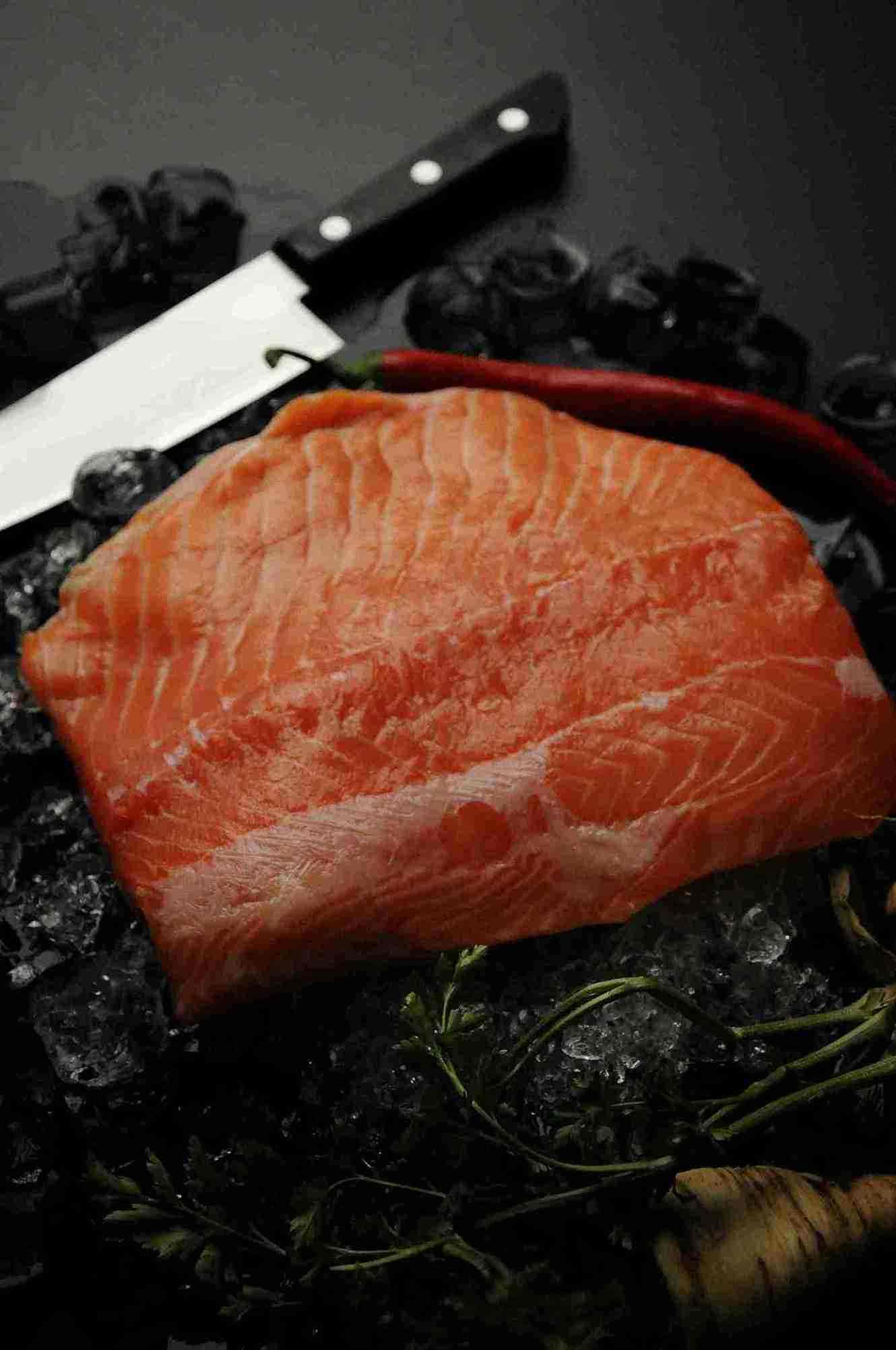 Saumon fumé à chaud sur le Kamado